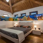 Flavia Villa