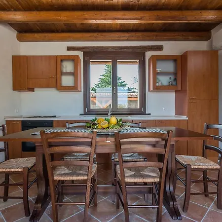 Villa Flavia 20 *